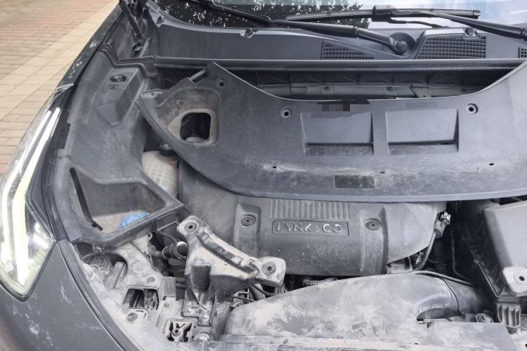 Used Lynk & Co 01 2021 2.0TD Four-Wheel Drive Hype-Halo Engine Bay Right