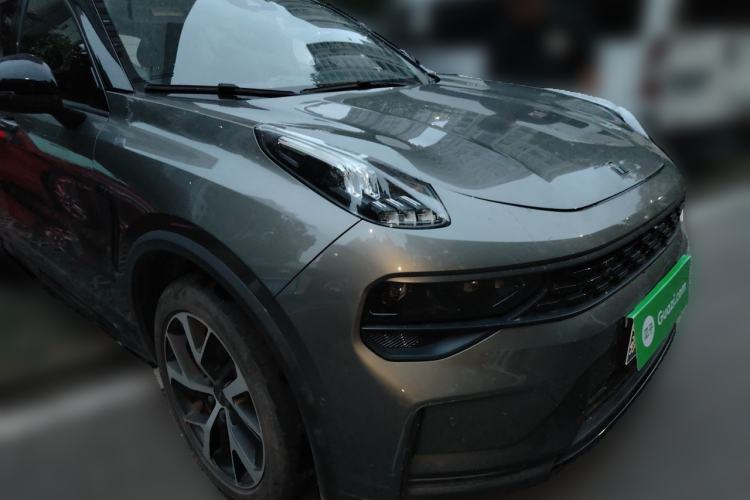 Used Lynk & Co 01 2021 2.0TD Four-Wheel Drive Hype-Halo Front Right 45 Deg