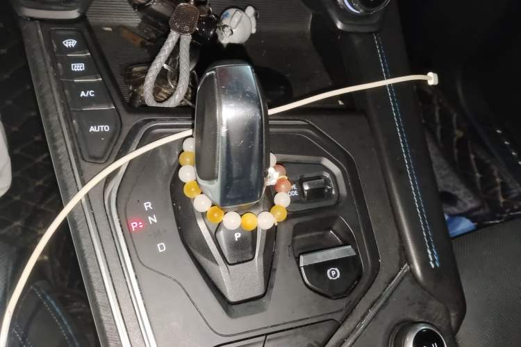 Used Lynk & Co 01 2021 2.0TD Two-Wheel Drive Zhaopu Pro Gear Lever