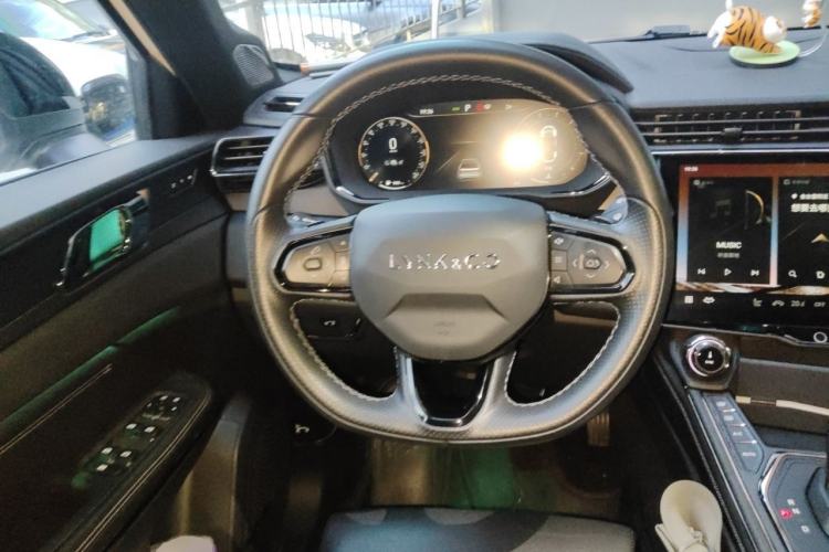 Used Lynk & Co 01 2021 2.0TD Four-Wheel Drive Hype-Halo Steering Wheel