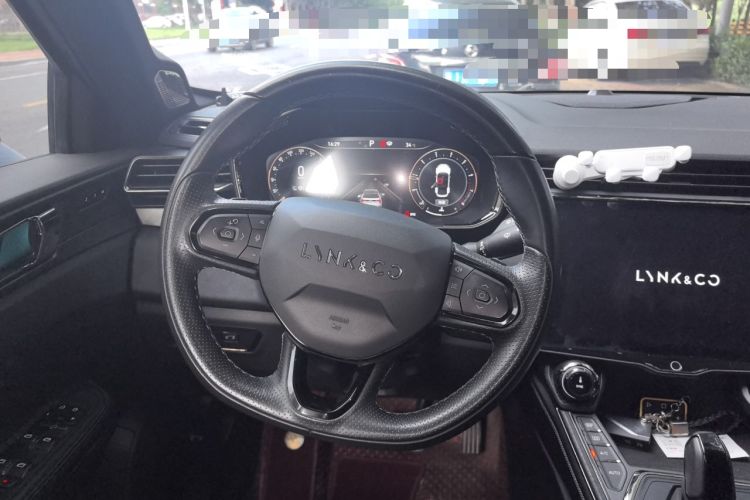 Used Lynk & Co 01 2021 2.0TD Four-Wheel Drive Hype-Halo Steering Wheel