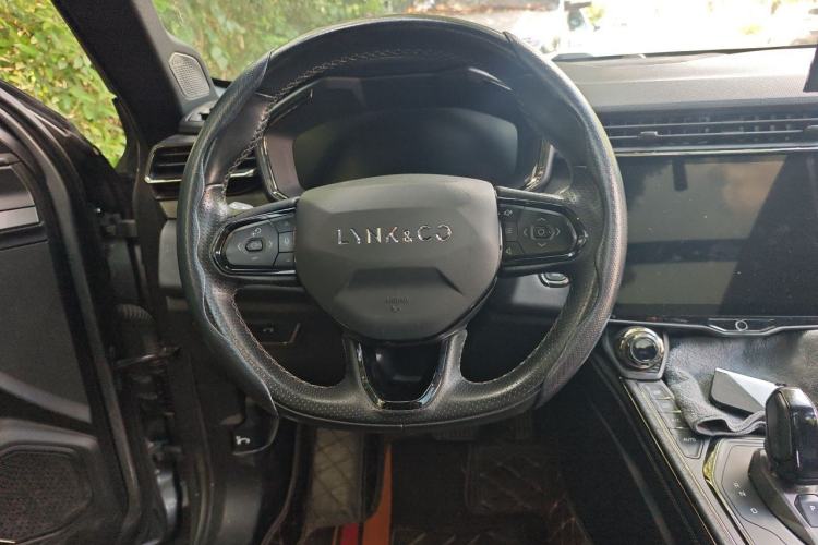 Used Lynk & Co 01 2021 2.0TD Four-Wheel Drive Hype-Halo Steering Wheel