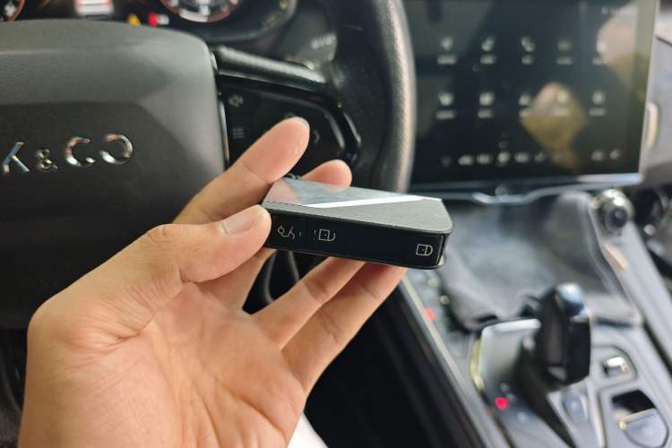Used Lynk & Co 01 2021 2.0TD Four-Wheel Drive Hype-Halo Vehicle Key