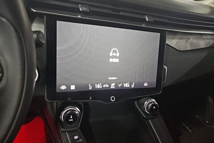 Used Lynk & Co 01 2021 2.0TD Two-Wheel-Drive Pro Trim Audio And AC Panel