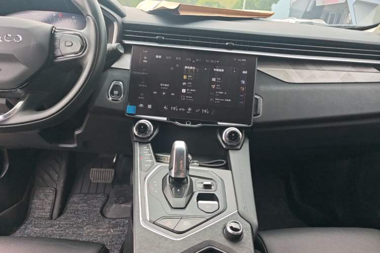 Used Lynk & Co 01 2021 2.0TD Two-Wheel-Drive Pro Trim Audio And AC Panel