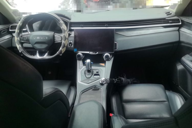 Used Lynk & Co 01 2021 2.0TD Two-Wheel-Drive Pro Trim Center Console