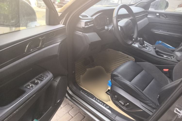 Used Lynk & Co 01 2021 2.0TD Four-Wheel Drive Hype-Halo Driver Seat
