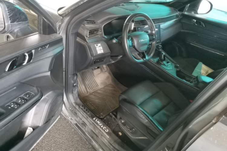 Used Lynk & Co 01 2021 2.0TD Four-Wheel Drive Hype-Halo Driver Seat
