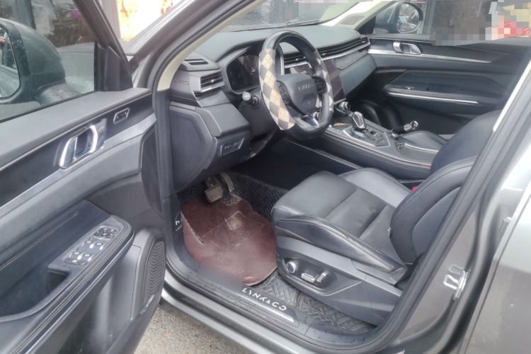 Used Lynk & Co 01 2021 2.0TD Two-Wheel-Drive Pro Trim Driver Seat