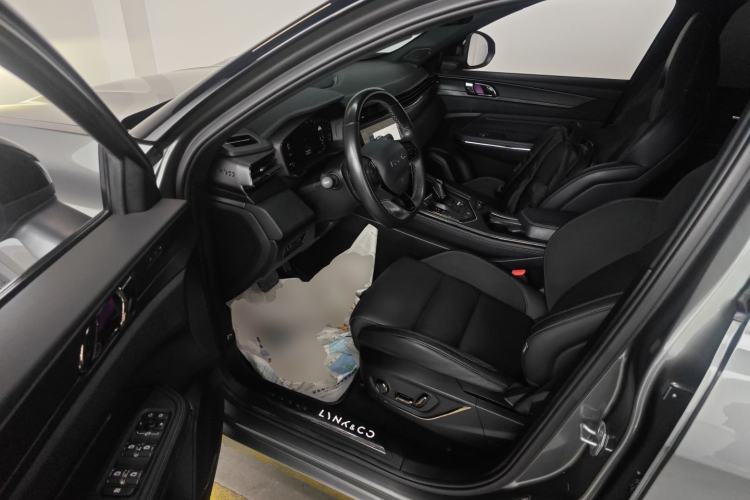 Used Lynk & Co 01 2021 2.0TD Four-Wheel Drive Hype-Halo Driver Seat