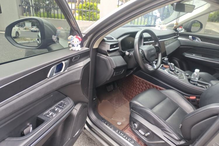 Used Lynk & Co 01 2021 2.0TD Two-Wheel-Drive Pro Trim Driver Seat