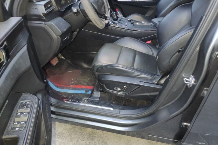 Used Lynk & Co 01 2021 2.0TD Two-Wheel-Drive Pro Trim Driver Seat