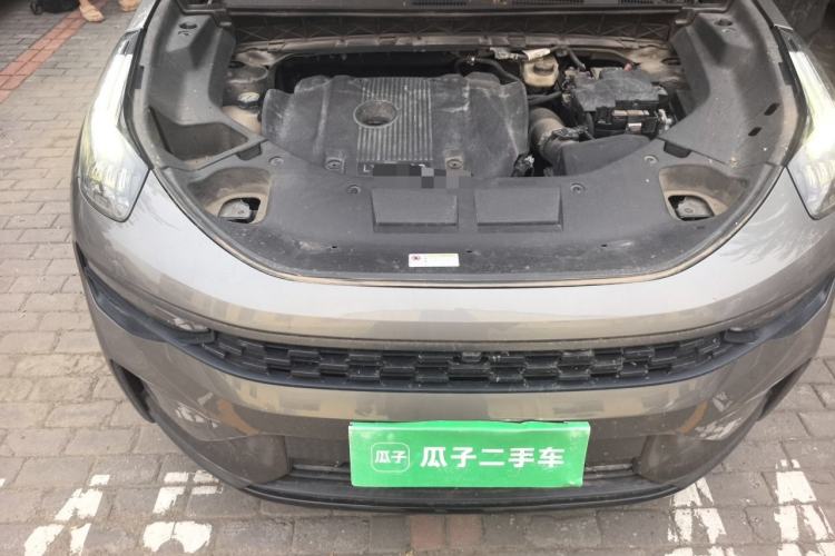 Used Lynk & Co 01 2021 2.0TD Four-Wheel Drive Hype-Halo Engine Bay