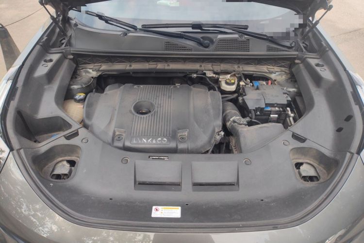 Used Lynk & Co 01 2021 2.0TD Four-Wheel Drive Hype-Halo Engine Bay