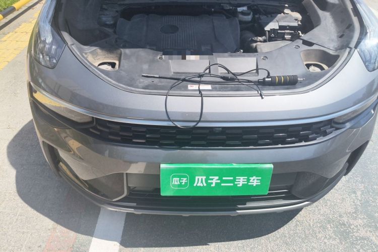 Used Lynk & Co 01 2021 2.0TD Two-Wheel-Drive Pro Trim Engine Bay