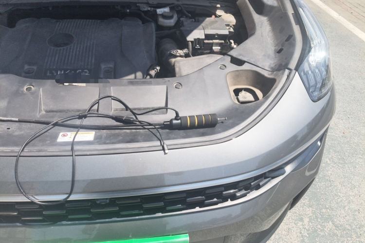 Used Lynk & Co 01 2021 2.0TD Two-Wheel-Drive Pro Trim Engine Bay Left