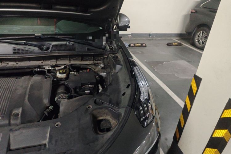 Used Lynk & Co 01 2021 2.0TD Two-Wheel-Drive Pro Trim Engine Bay Left