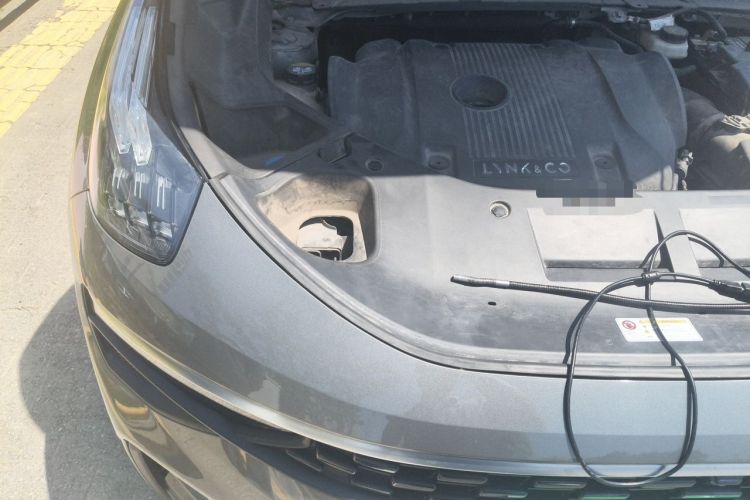 Used Lynk & Co 01 2021 2.0TD Two-Wheel-Drive Pro Trim Engine Bay Right