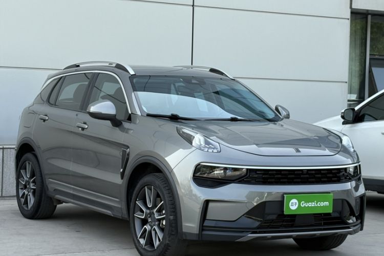 Used Lynk & Co 01 2021 2.0TD Two-Wheel-Drive Pro Trim Exterior 1