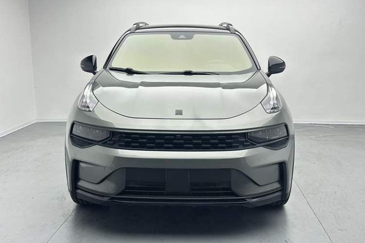 Used Lynk & Co 01 2021 2.0TD Four-Wheel Drive Hype-Halo Exterior 1