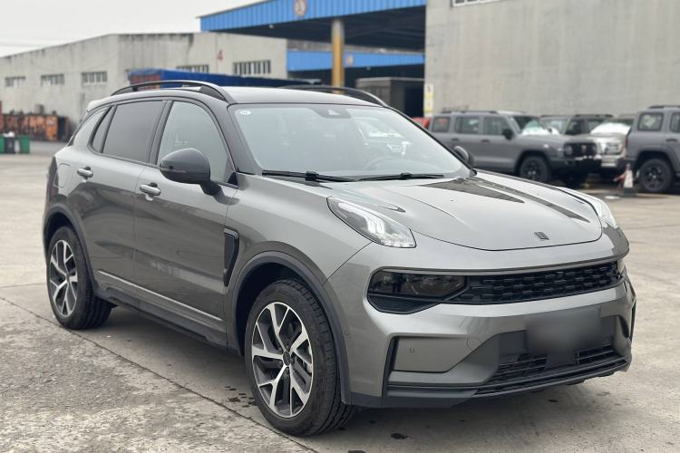 Used Lynk & Co 01 2021 2.0TD Four-Wheel Drive Hype-Halo Exterior 2