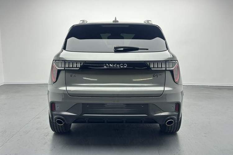 Used Lynk & Co 01 2021 2.0TD Four-Wheel Drive Hype-Halo Exterior 3