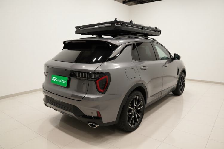 Used Lynk & Co 01 2021 2.0TD Two-Wheel-Drive Pro Trim Exterior 5