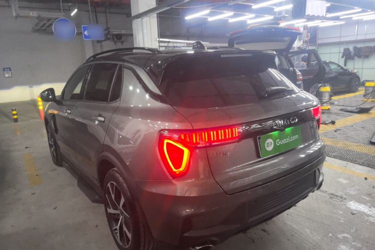 Used Lynk & Co 01 2021 2.0TD Four-Wheel Drive Hype-Halo Exterior 5