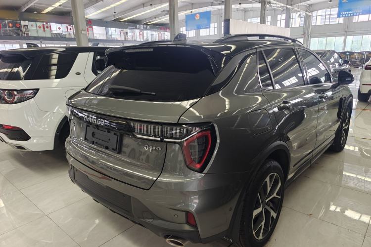 Used Lynk & Co 01 2021 2.0TD Four-Wheel Drive Hype-Halo Exterior 5