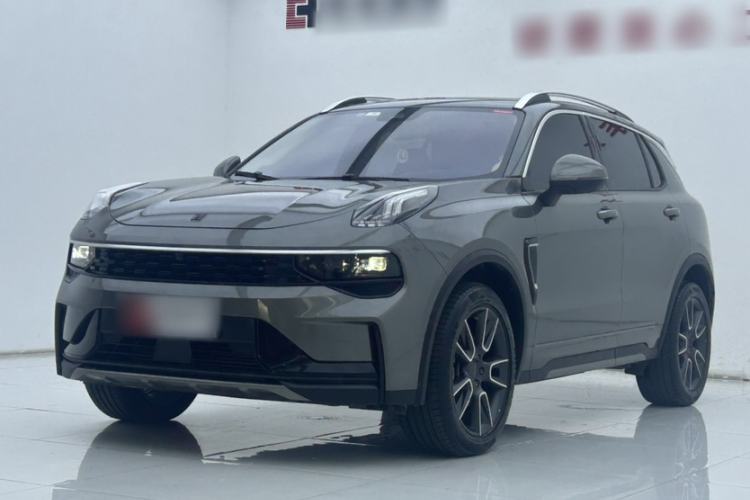 Used Lynk & Co 01 2021 2.0TD Two-Wheel-Drive Pro Trim Exterior 5