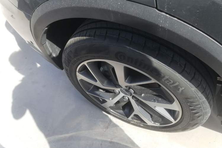 Used Lynk & Co 01 2021 2.0TD Four-Wheel Drive Hype-Halo Exterior 5