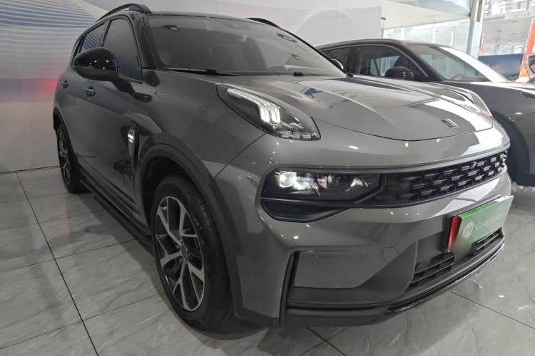 Used Lynk & Co 01 2021 2.0TD Four-Wheel Drive Hype-Halo Front Right 45 Deg