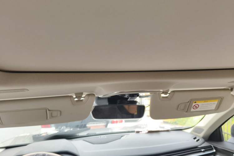 Used Lynk & Co 01 2021 2.0TD Two-Wheel-Drive Pro Trim Headliner