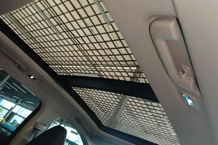 Used Lynk & Co 01 2021 2.0TD Two-Wheel-Drive Pro Trim Headliner