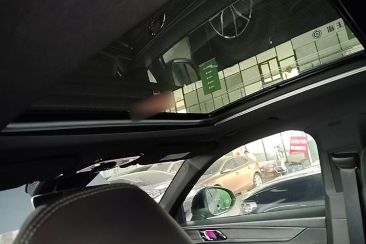 Used Lynk & Co 01 2021 2.0TD Four-Wheel Drive Hype-Halo Headliner