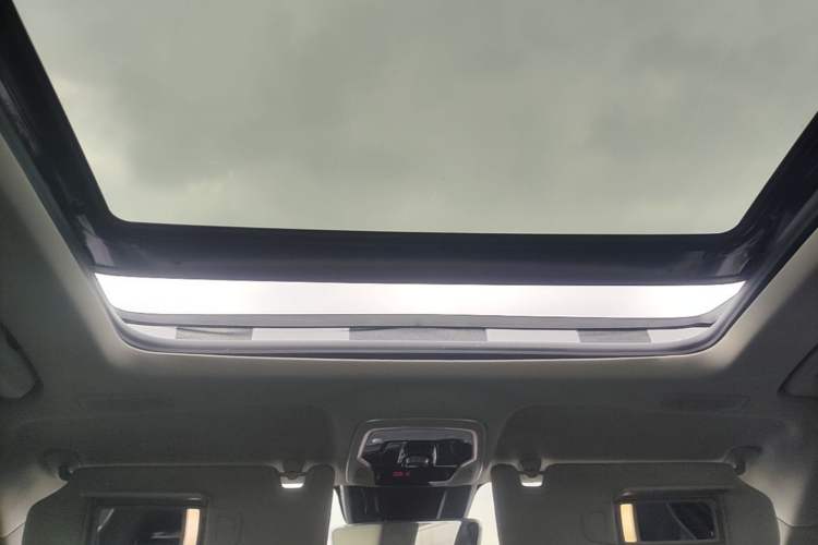 Used Lynk & Co 01 2021 2.0TD Two-Wheel-Drive Pro Trim Headliner