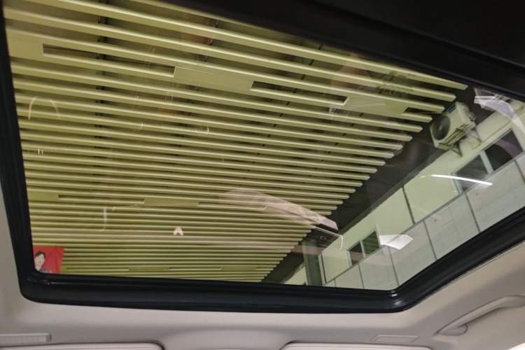 Used Lynk & Co 01 2021 2.0TD Two-Wheel-Drive Pro Trim Headliner