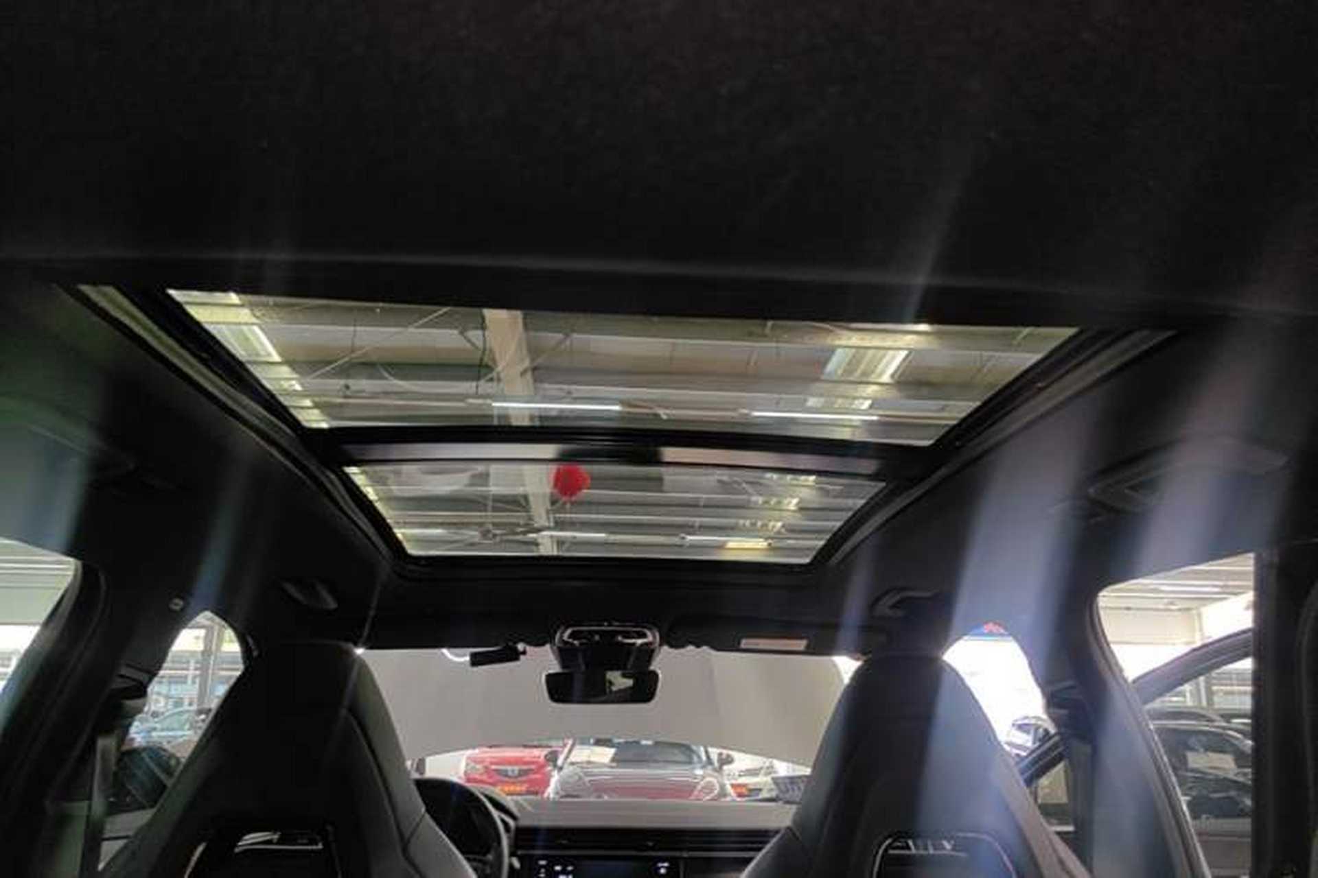 Used Lynk & Co 01 2021 2.0TD Four-Wheel Drive Dark Night Edition Headliner