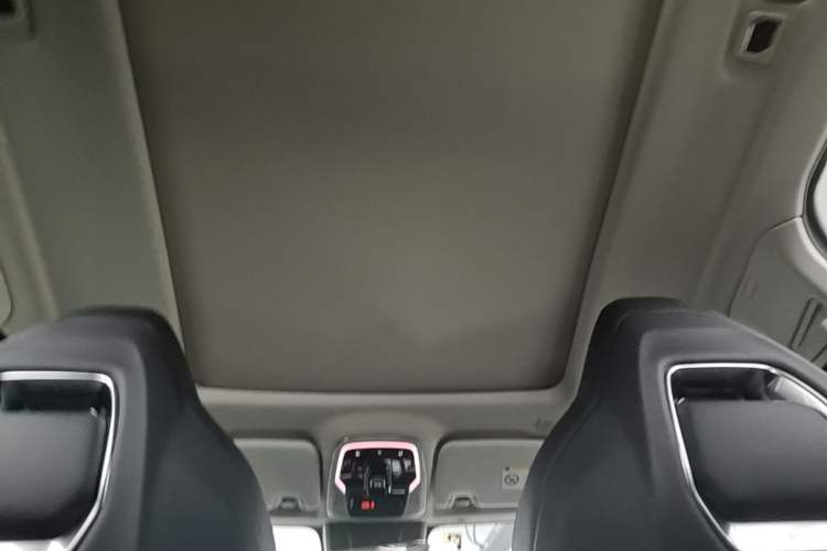 Used Lynk & Co 01 2021 2.0TD Two-Wheel-Drive Pro Trim Headliner