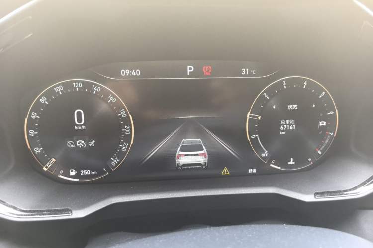 Used Lynk & Co 01 2021 2.0TD Four-Wheel Drive Hype-Halo Instrument Cluster