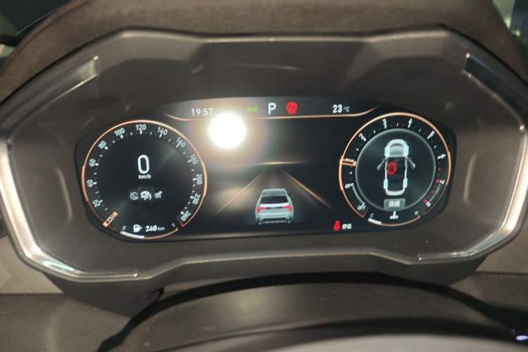 Used Lynk & Co 01 2021 2.0TD Two-Wheel-Drive Pro Trim Instrument Cluster
