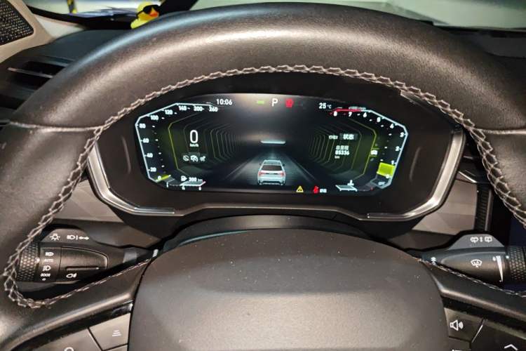 Used Lynk & Co 01 2021 2.0TD Two-Wheel-Drive Pro Trim Instrument Cluster