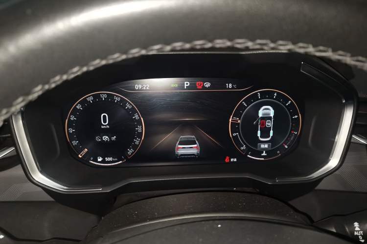 Used Lynk & Co 01 2021 2.0TD Two-Wheel-Drive Pro Trim Instrument Cluster