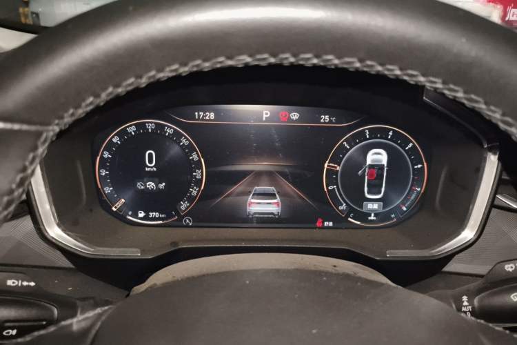 Used Lynk & Co 01 2021 2.0TD Two-Wheel-Drive Pro Trim Instrument Cluster