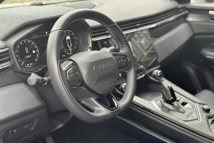 Used Lynk & Co 01 2021 2.0TD Four-Wheel Drive Hype-Halo Interior 1