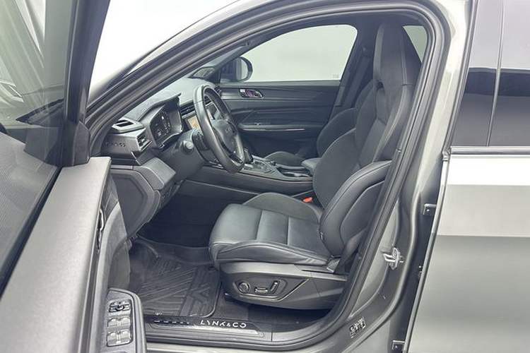 Used Lynk & Co 01 2021 2.0TD Four-Wheel Drive Hype-Halo Interior 1