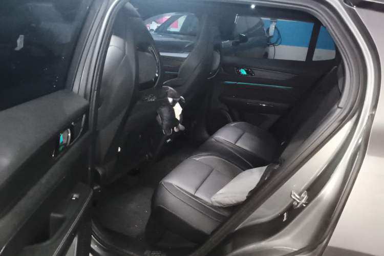 Used Lynk & Co 01 2021 2.0TD Four-Wheel Drive Hype-Halo Interior 4