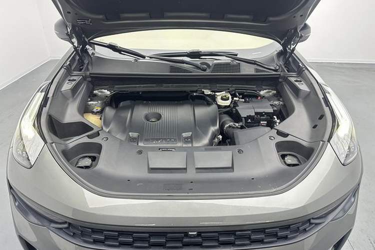 Used Lynk & Co 01 2021 2.0TD Four-Wheel Drive Hype-Halo Interior 5
