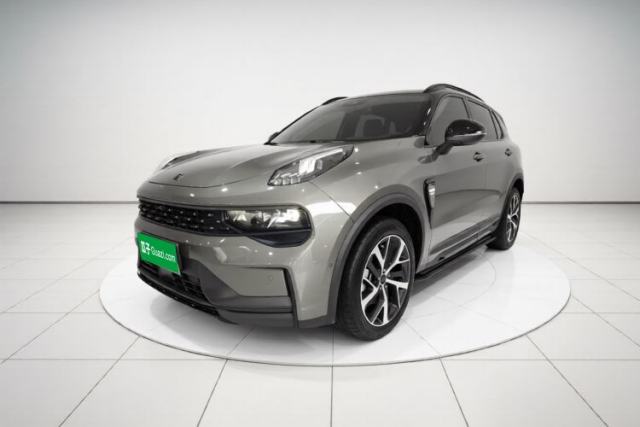 Ojetý Lynk & Co 01 2021 2.0TD Four-Wheel Drive Hype-Halo