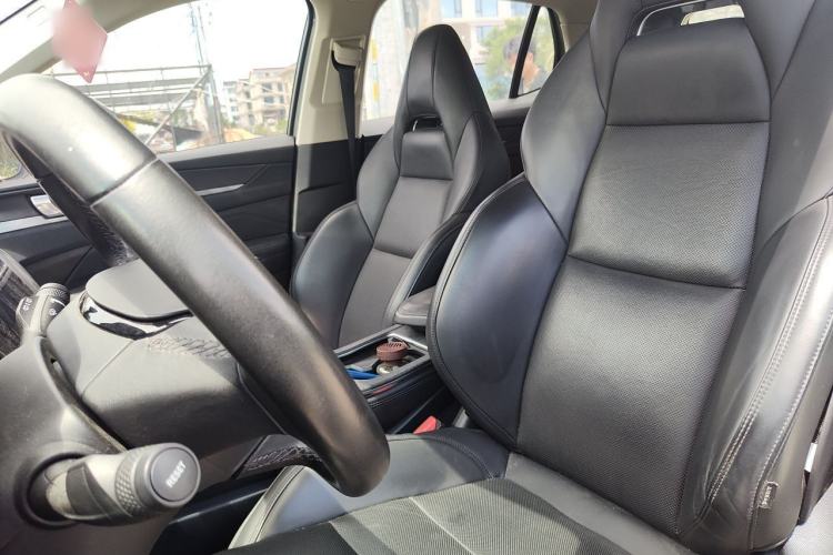 Used Lynk & Co 01 2021 2.0TD Two-Wheel-Drive Pro Trim Left Front Seat